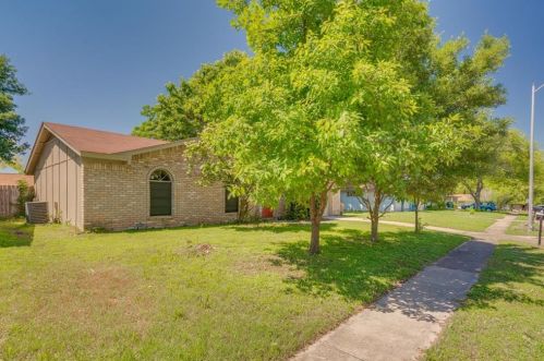 6508 Boleynwood Dr, Austin TX  78745-4834 exterior