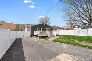 2366 Milton Ave, Saint Louis MO 63114-4808 exterior