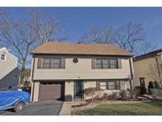 54 Maplewood Ave, Wayne, NJ 07470-5132