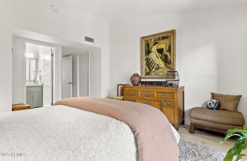 4312 28th Way, Phoenix AZ  85016-5811 exterior