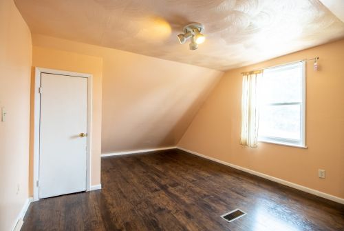 7529 Winchester Ave, Chicago IL 60626-1513 exterior