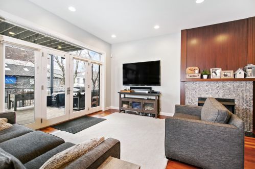 1653 Cortland St, Chicago, IL 60622-1249