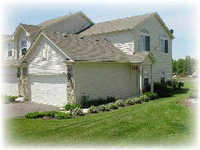 1671 Fredericksburg Ln, Aurora IL  60503-3648 exterior