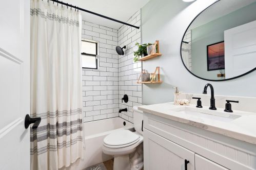 5417 Palmetto Dr, Fort Pierce FL  34982-7481 exterior