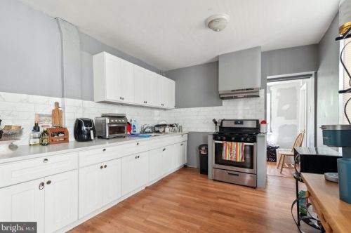 1810 Bouvier St, Philadelphia PA  19121-3306 exterior