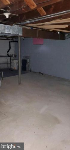 229 Schubert Ave, Runnemede NJ 08078-1844 exterior