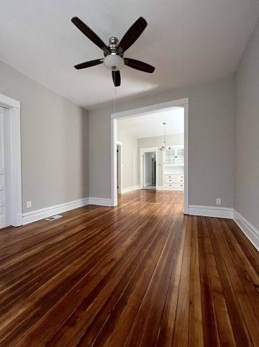 4447 Troy St, Chicago IL 60655-2317 exterior