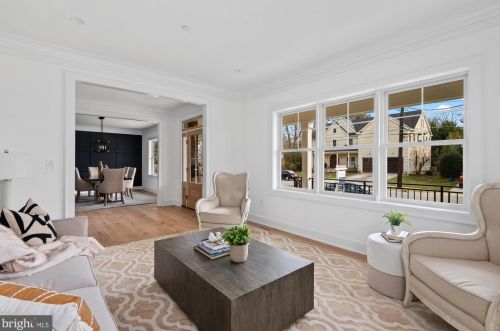 5805 Beech Ave, Bethesda MD  20817-3407 exterior