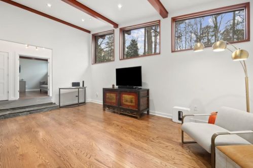 1164 Bonview Ln, Atlanta GA 30324-2903 exterior