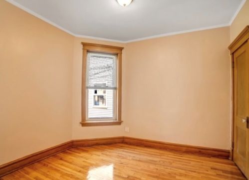 2424 Lawndale Ave, Chicago IL 60655-3221 exterior