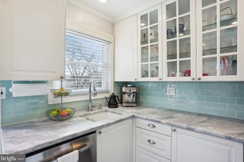 2304 Eccleston St, Silver Spring MD  20902-5015 exterior