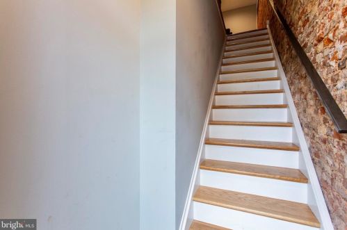 1500 26 St, Philadelphia PA 19121-4602 exterior