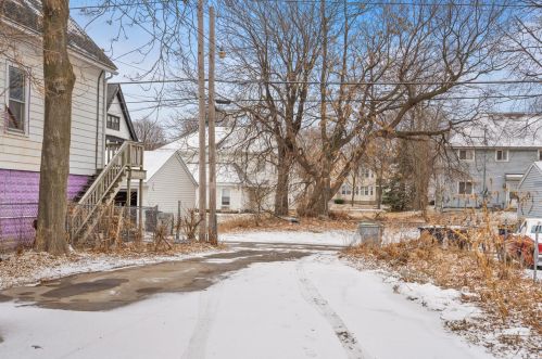 2410 12th St, Milwaukee WI  53215-3111 exterior