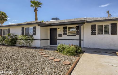 7132 21st Ave, Phoenix AZ  85021-7802 exterior
