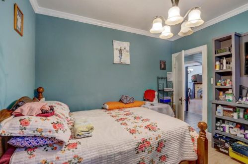 2106 34, Milwaukee WI 53215-2301 exterior