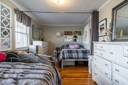 18 Hingston St, Peabody MA 01960-5825 exterior