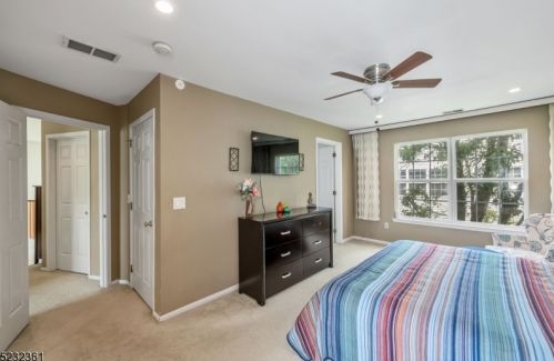 903 Evergreen Ct, Whippany NJ exterior