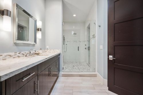 4803 Oak Cir, Boynton Beach FL 33436-5922 exterior