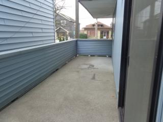 3940 Wallingford Ave, Seattle WA  98103-8263 exterior