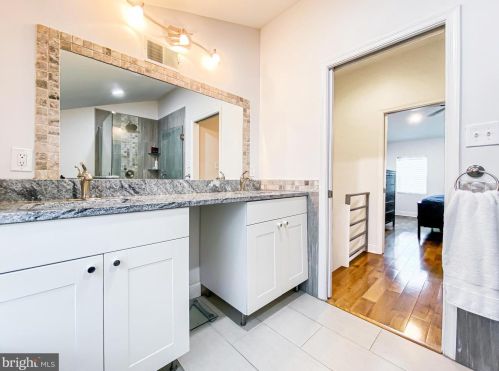 1237 Mascher St, Philadelphia PA 19140-4624 exterior