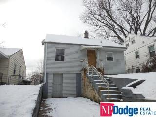 4627 Grand Ave, Omaha NE  68104-2443 exterior