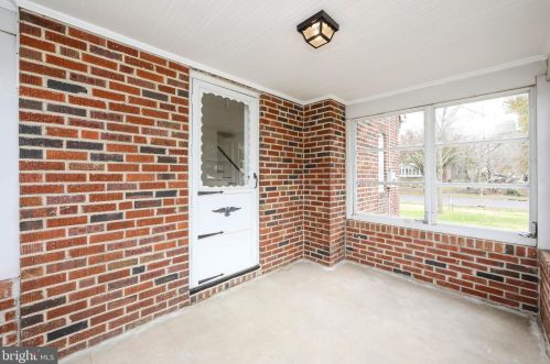 31 Graisbury Ave, Camden NJ 08106-2035 exterior