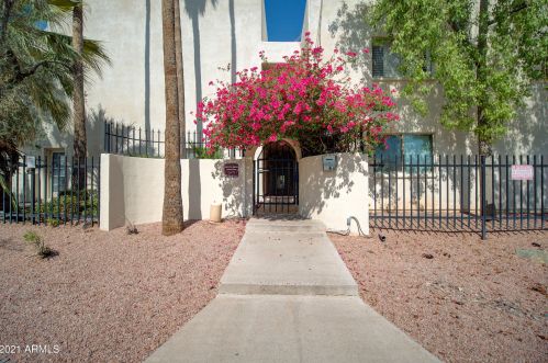 4330 5th Ave, Phoenix AZ  85013-2997 exterior