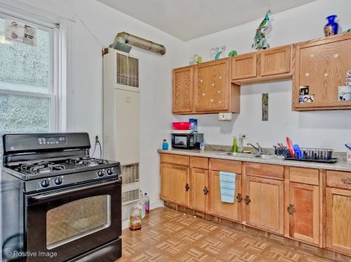 1839 Harding Ave, Chicago IL 60647-4614 exterior