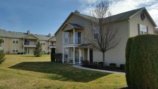 102 Cardinal Ln, Hummelstown PA  17036-8755 exterior