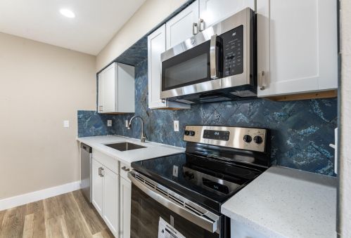 1133 Sudder Ave, Fort Pierce FL  34953-1420 exterior