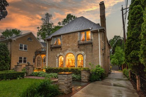 4531 Frederick Ave, Milwaukee WI 53211-3644 exterior