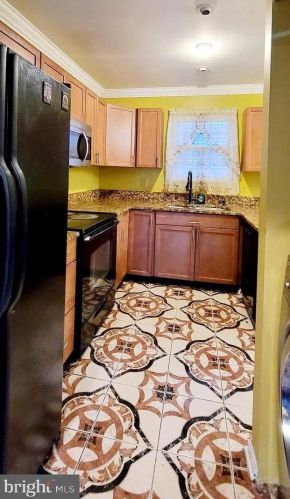 13206 Verdi Ct, Silver Spring, MD 20904-6890