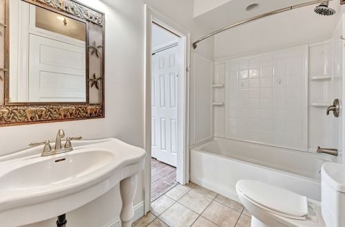 2142 Perrysville Ave, Pittsburgh PA 15214-1544 exterior