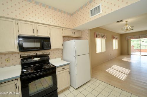 1762 Camino Estelar, Green Valley AZ 85622-5072 exterior