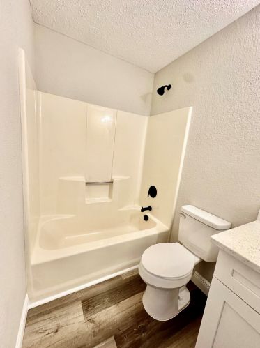 1985 Leafy Rd, Fort Pierce FL 34953-1328 exterior