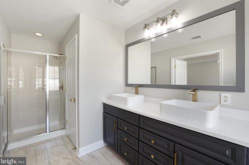 3288 Robert Clifton Weaver Way, Washington DC 20018-4315 exterior