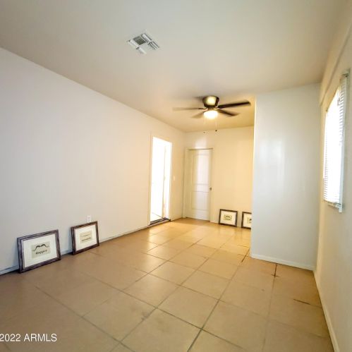 1138 Cocopah St, Phoenix AZ 85007-4046 exterior