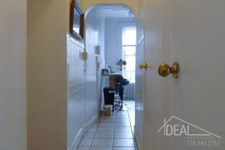 288 7th St, Brooklyn NY  11211-2145 exterior