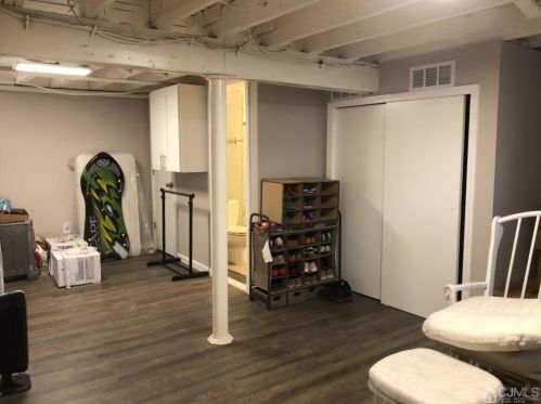 273 Rose St, Metuchen NJ 08840-2350 exterior