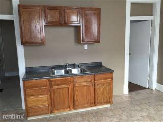 1446 Spann Ave, Indianapolis IN  46203-1242 exterior