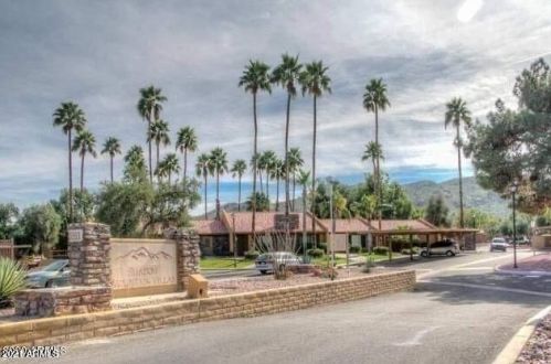 3511 Baseline Rd, Phoenix AZ  85042-7225 exterior