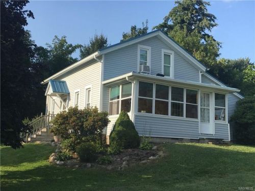 21 Park Rd, Castile, NY 14427-9701