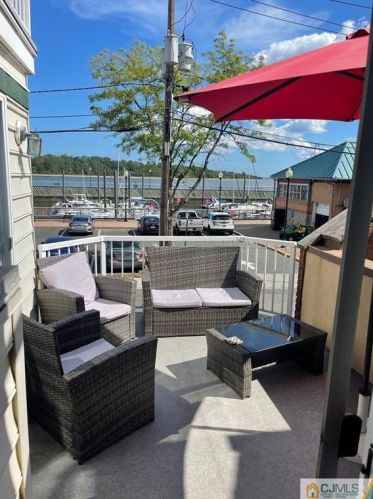 265 Front St, Perth Amboy NJ 08861-4416 exterior