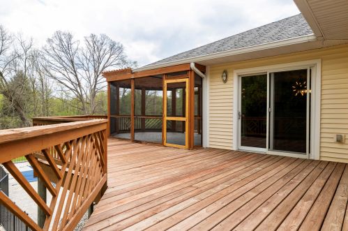 4900 Knapp St, Grand Rapids MI 49525-9436 exterior