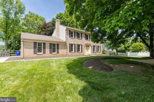 4501 Cherry Valley Dr, Rockville, MD 20853-1108