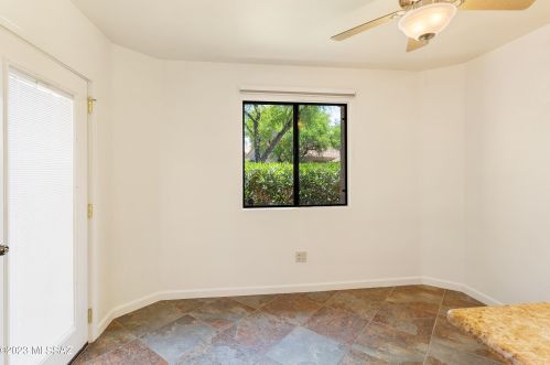 6091 Golden Eagle Dr, Tucson AZ  85750-1393 exterior