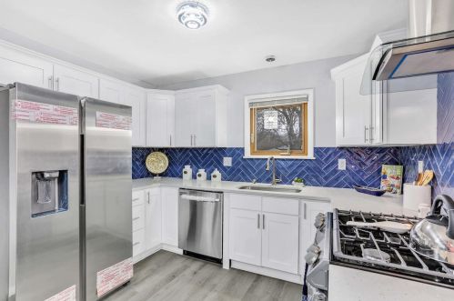 5239 87th St, Milwaukee WI  53225-3509 exterior