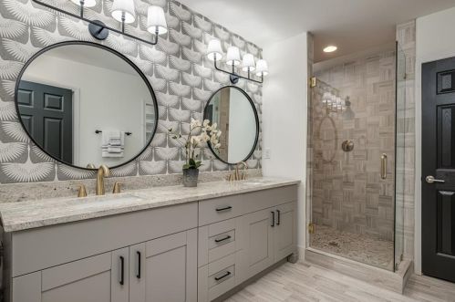 705 Glenforest Rd, Atlanta GA  30328-5211 exterior