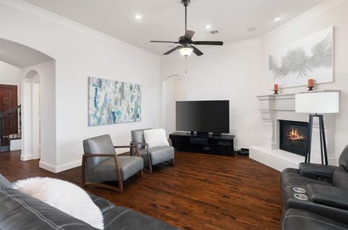 14108 Stars Rd, Frisco TX 75035-0499 exterior