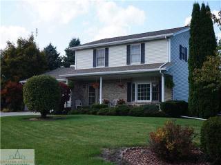 2415 Van Raalte Ct, Holt, MI 48842-9419